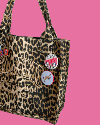 Slow Down 6cm Badge (By Rat Baby)